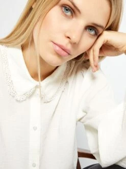 Blusa Con Cuello De Encaje 'Jacqueline De Yong' - BEIGE 9 Blusa Con Cuello De Encaje 'Jacqueline De Yong' - BEIGE -TrendyModa Ventas blusa con cuello de encaje jacqueline de yong beige atw07 1 frb4