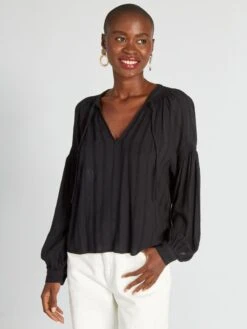 Blusa Con Manga Abombada Y Tejido Texturizado - Negro