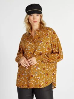 Blusa Con Motivo - BAZISPICE