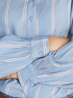 Blusa Con Motivo - DESENFOQUE DE RAYOS -TrendyModa Ventas blusa con motivo desenfoque de rayos aiu09 5 frb5