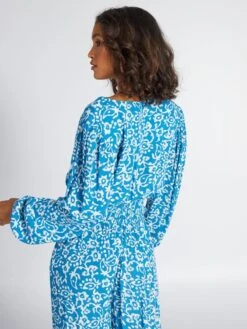 Blusa Cropped Con Cuello Efecto Cruzado - AZUL 9 Blusa Cropped Con Cuello Efecto Cruzado - AZUL -TrendyModa Ventas blusa cropped con cuello efecto cruzado azul amz03 1 frb4