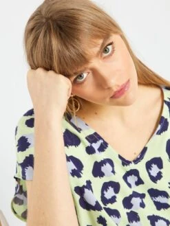 Blusa De Flores 'JDY' - VERDE/AZUL -TrendyModa Ventas blusa de flores jdy verdeazul zb016 9 frb3