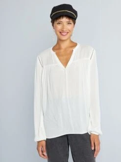 Blusa De Punto De Crepé Con Ribetes Calados - COCO_MI -TrendyModa Ventas blusa de punto de crepe con ribetes calados cocomi ahz91 1 frb5