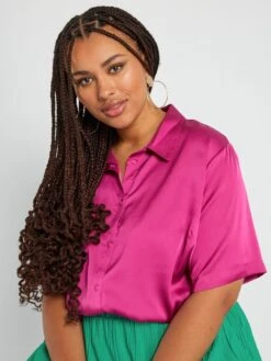 Blusa Satinada Con Cuello Italiano - Rosa