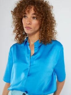 Blusa Satinada De Manga Corta - AZUL 10 Blusa Satinada De Manga Corta - AZUL -TrendyModa Ventas blusa satinada de manga corta azul aej47 2 frb3