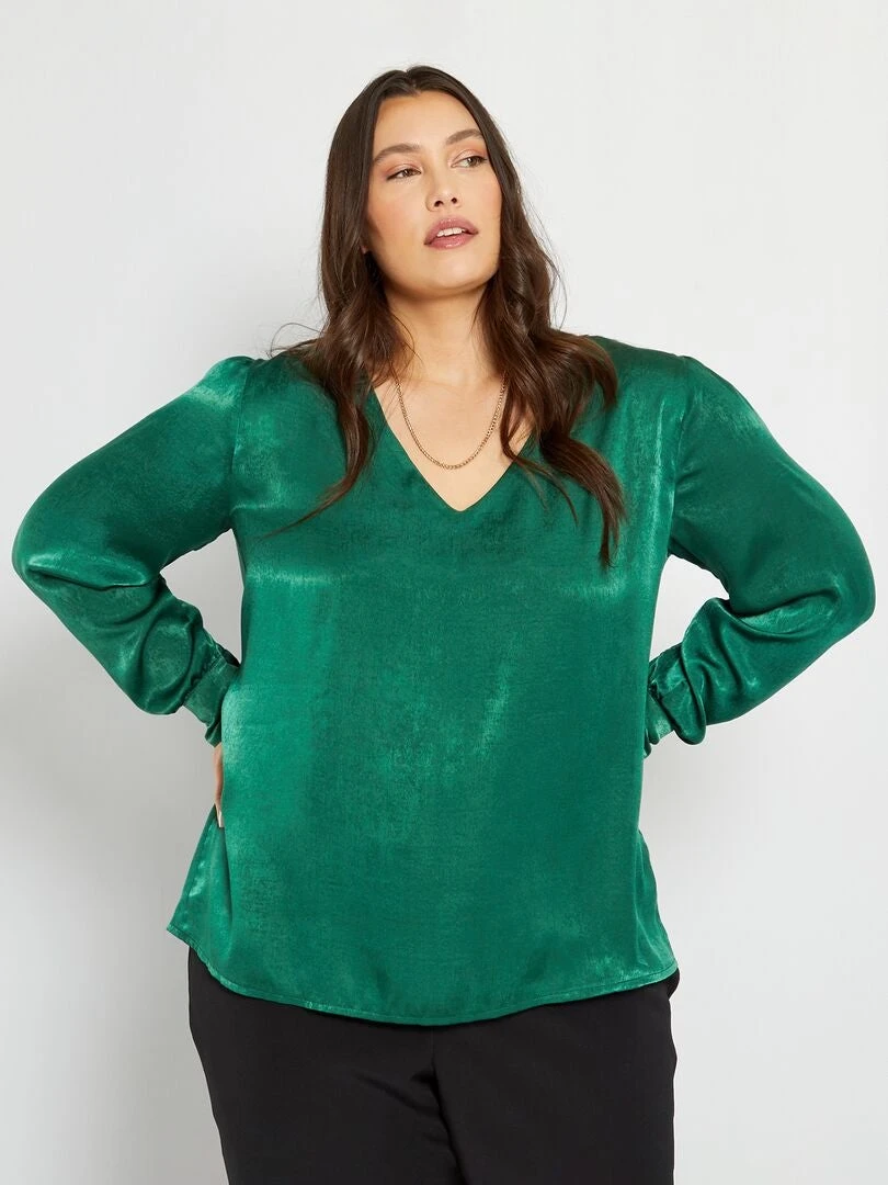 Blusa Satinada Escote De Pico - VERDE 3 Blusa Satinada Escote De Pico - VERDE