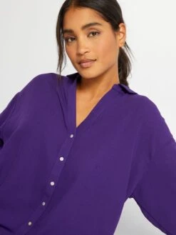 Blusa Vaporosa Con Cuello De Pico - PURPURA -TrendyModa Ventas blusa vaporosa con cuello de pico purpura ast35 1 frb3