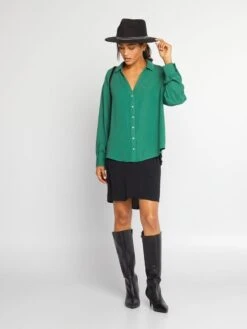 Blusa Vaporosa Con Cuello De Pico - Verde