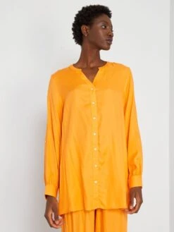 Blusa Vaporosa Con Cuello Mao - NARANJA