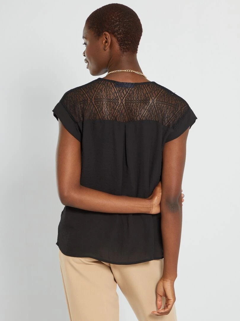 Blusa Vaporosa Con Escote De Pico - Negro 5 Blusa Vaporosa Con Escote De Pico - Negro - Imagen 4