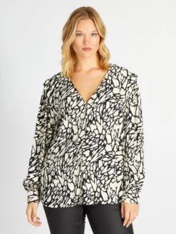 Blusa Vaporosa Con Motivo - NEGRO -TrendyModa Ventas blusa vaporosa con motivo negro aix62 1 frb3