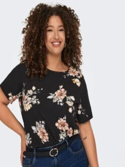 Blusa Vaporosa 'Only Carmakoma' - FLOR NEGRA -TrendyModa Ventas blusa vaporosa only carmakoma flor negra aud34 1 frb4