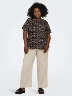 Blusa Vaporosa 'Only Carmakoma' - GRÁFICOS -TrendyModa Ventas blusa vaporosa only carmakoma graficos aud34 2 frb2