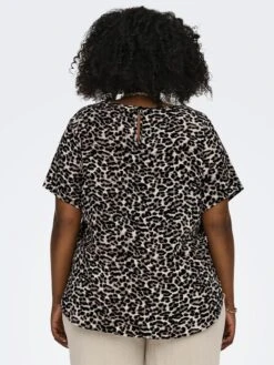 Blusa Vaporosa 'Only Carmakoma' - Leopardo 8 Blusa Vaporosa 'Only Carmakoma' - Leopardo -TrendyModa Ventas blusa vaporosa only carmakoma leopardo aud34 4 frb3