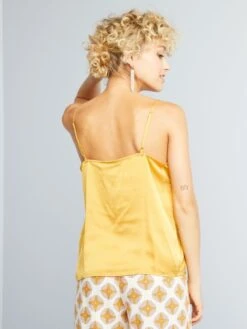 Camiseta Satinada De Tirantes - AMARILLO -TrendyModa Ventas camiseta satinada de tirantes amarillo ajl13 1 frb3