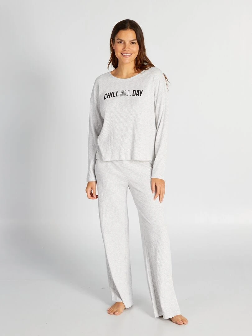 Conjunto De Pijama Con Camiseta + Pantalón - 2 Piezas - GRIS_ 5 Conjunto De Pijama Con Camiseta + Pantalón - 2 Piezas - GRIS_ - Imagen 3