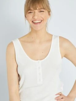 Conjunto De Pijama Corto Estampado - 2 Piezas - Blanco 10 Conjunto De Pijama Corto Estampado - 2 Piezas - Blanco -TrendyModa Ventas conjunto de pijama corto estampado 2 piezas blanco ala57 1 frb4