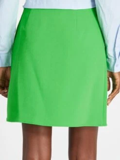 Falda Corta - KELLY VERDE -TrendyModa Ventas falda corta kelly verde ajt29 3 frb3