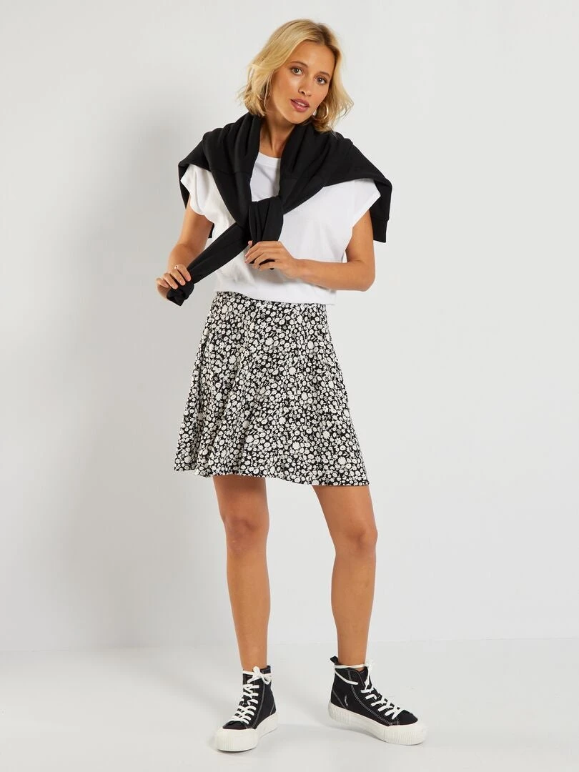 Falda Corta Vaporosa Con Estampado De Fantasía - NEGRO 3 Falda Corta Vaporosa Con Estampado De Fantasía - NEGRO