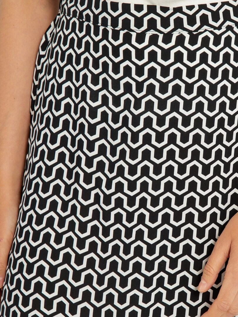 Falda Evasé Vaporosa Y Ligera - NEGRO 7 Falda Evasé Vaporosa Y Ligera - NEGRO - Imagen 5