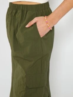 Falda Larga De Tela Parachute - KAKI 13 Falda Larga De Tela Parachute - KAKI -TrendyModa Ventas falda larga de tela parachute kaki ail25 2 frb6