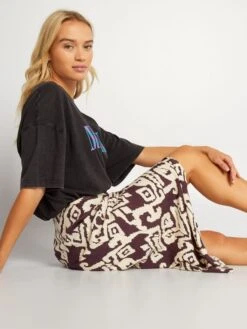 Falda Midi Con Estampado - Púrpura -TrendyModa Ventas falda midi con estampado purpura azo90 1 frb4