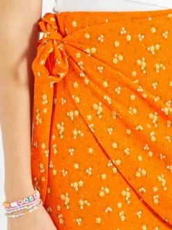Falda Pareo Con Volantes - VIBRACIÓN NARANJA -TrendyModa Ventas falda pareo con volantes vibracion naranja auf19 1 frb4