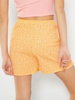 Minifalda Pantalón Con Estampado Floral Y Abertura - NARANJA -TrendyModa Ventas minifalda pantalon con estampado floral y abertura naranja zq075 3 frb3