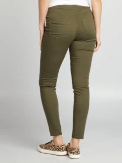 Pantalón De Punto Elástico Tipo Jegging - KAKI -TrendyModa Ventas pantalon de punto elastico tipo jegging kaki zm180 3 frb3