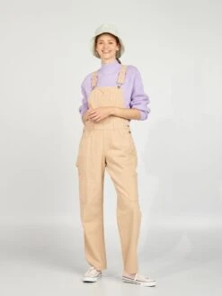 Peto Con Bolsillos Con Solapa - NOMBRE BEIGE