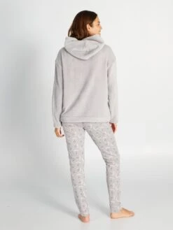 Pijama Con Sudadera Polar + Pantalón De Punto 'Tambor' - 2 piezas - GOLPEADOR -TrendyModa Ventas pijama con sudadera polar pantalon de punto tambor 2piezas golpeador aqu87 2 frb2