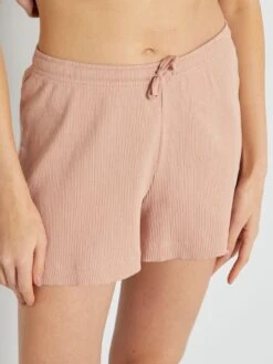 Pijama Corto Short + Camiseta Sin Mangas - 2 Piezas - ROSA 9 Pijama Corto Short + Camiseta Sin Mangas - 2 Piezas - ROSA -TrendyModa Ventas pijama corto short camiseta sin mangas 2 piezas rosa zr912 3 frb4