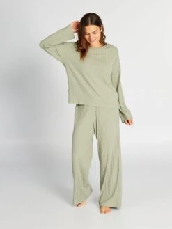 Pijama De Canalé Con Camiseta + Pantalón - 2 Piezas - SOMBRA VERDE