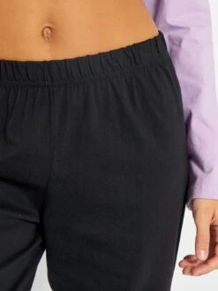 Pijama Largo - Estampado 'El Exorcista' - 2 Piezas - PURPURA 9 Pijama Largo - Estampado 'El Exorcista' - 2 Piezas - PURPURA -TrendyModa Ventas pijama largo estampado el exorcista 2 piezas purpura zi717 1 frb4