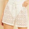 Short De Verano De Ganchillo - Blanco -TrendyModa Ventas short de verano de ganchillo blanco zs105 1 frb1
