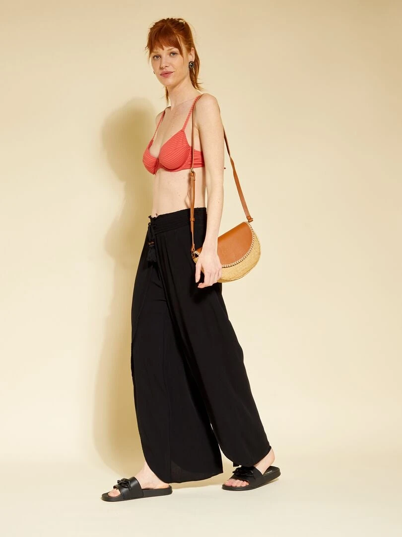 Sujetador De Bikini De Microfibra Con Textura - Rojo Frambuesa 7 Sujetador De Bikini De Microfibra Con Textura - Rojo Frambuesa - Imagen 5