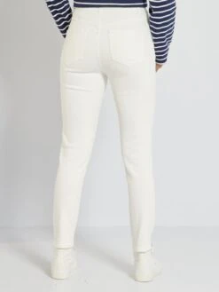 Vaquero De Talle Alto Slim - 28L - BLANCO -TrendyModa Ventas vaquero de talle alto slim 28l blanco zk729 1 frb3