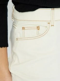 Vaquero Mom Con Talle Muy Alto - L32 - BLANCO -TrendyModa Ventas vaquero mom con talle muy alto l32 blanco zk670 2 frb5