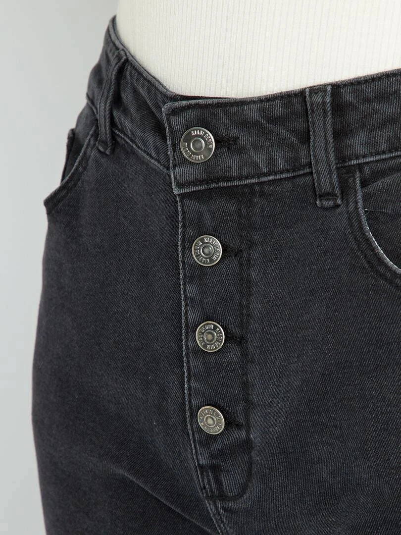 Vaquero Mom Con Talle Muy Alto - L32 - NEGRO 6 Vaquero Mom Con Talle Muy Alto - L32 - NEGRO - Imagen 4