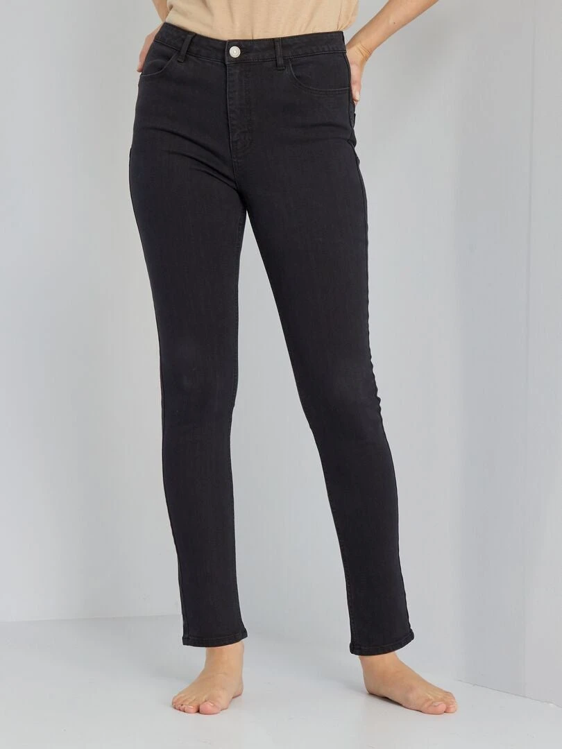 Vaquero Skinny De Talle Alto - L30 - NEGRO 4 Vaquero Skinny De Talle Alto - L30 - NEGRO - Imagen 2