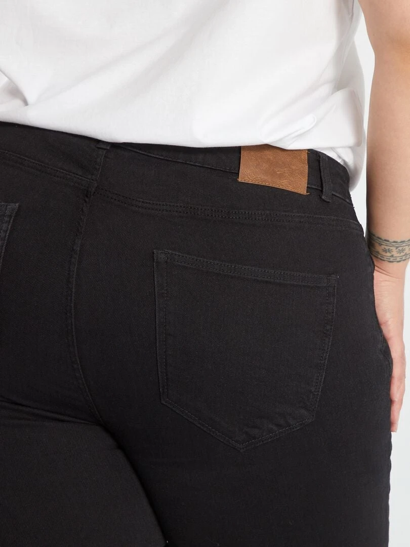 Vaquero Skinny De Tiro Alto - L32 - NEGRO 7 Vaquero Skinny De Tiro Alto - L32 - NEGRO - Imagen 5