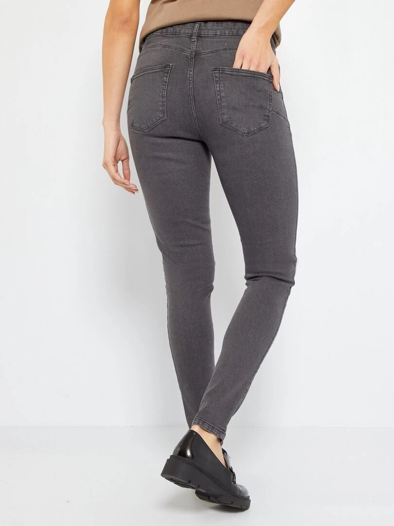 Vaquero Skinny L32 - GRIS 5 Vaquero Skinny L32 - GRIS - Imagen 3