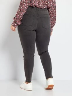 Vaquero Slim Elástico - 30L - NEGRO 8 Vaquero Slim Elástico - 30L - NEGRO -TrendyModa Ventas vaquero slim elastico 30l negro zj382 1 frb3