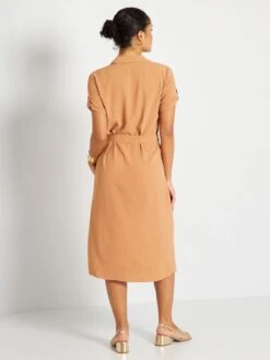 Vestido Camisero Largo Medio 'JDY' - Camello -TrendyModa Ventas vestido camisero largo medio jdy camello abw06 2 frb3