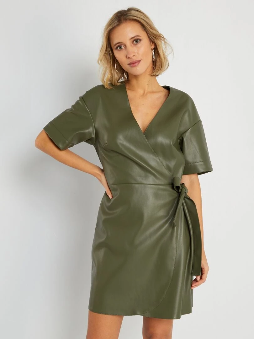 Vestido Corto Con Cinturón Anudable - Verde Oscuro 4 Vestido Corto Con Cinturón Anudable - Verde Oscuro - Imagen 2