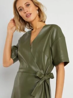 Vestido Corto Con Cinturón Anudable - Verde Oscuro 9 Vestido Corto Con Cinturón Anudable - Verde Oscuro -TrendyModa Ventas vestido corto con cinturon anudable verde oscuro zi680 3 frb4