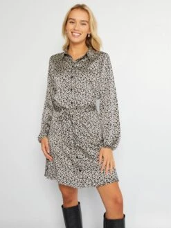 Vestido Corto Con Cinturón - Negro