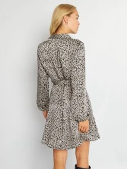 Vestido Corto Con Cinturón - Negro -TrendyModa Ventas vestido corto con cinturon negro aji85 3 frb3