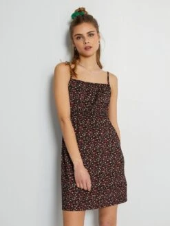 Vestido Corto Con Motivos - NEGRO