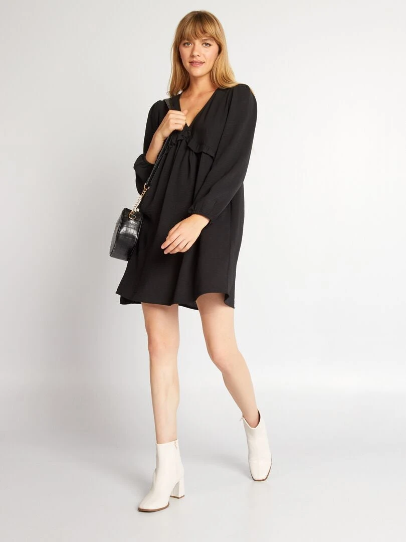 Vestido Corto Con Volante Texturizado - Negro 4 Vestido Corto Con Volante Texturizado - Negro - Imagen 2